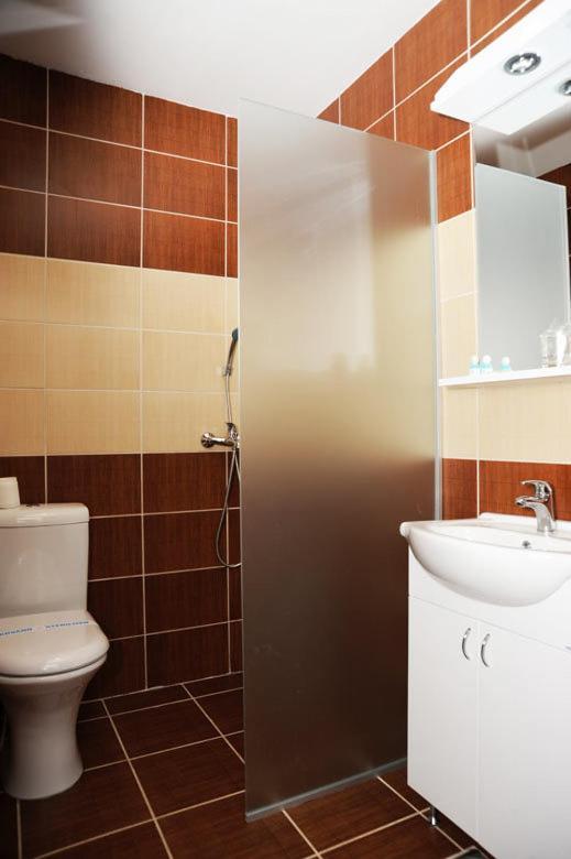 Ni Garni Hotel Crystal Ice חדר תמונה